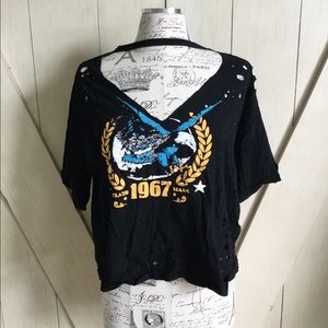 💋SHEIN Distressed Tee Shirt💋